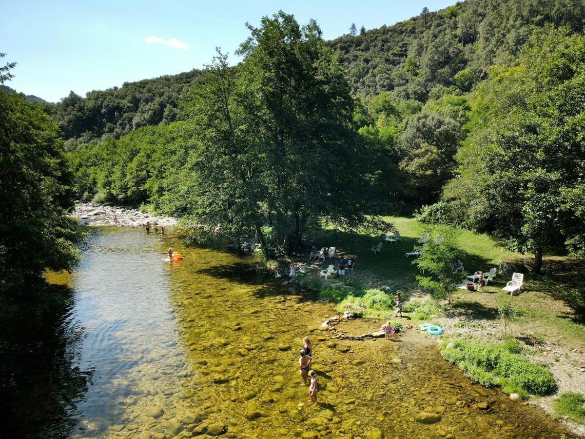 Relais Des Brison Otel Beaumont  Dış mekan fotoğraf